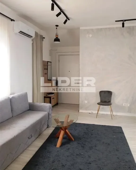 Sale, two bedroom apartment, 48m², Skadarlija, Beograd