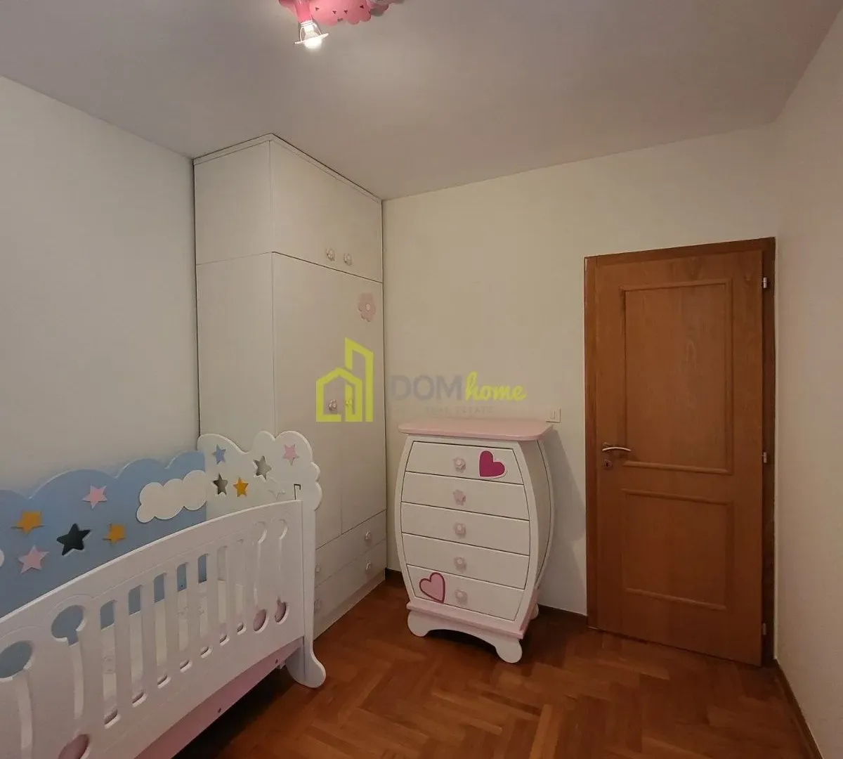Izdavanje, dvosoban stan, 85m², Preko Morače, Podgorica