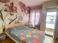 Izdavanje, jednosoban stan, 45m², City Kvart, Podgorica - image 9