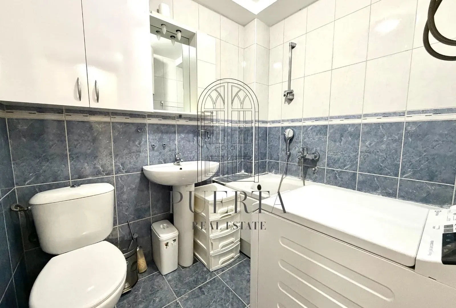 Rent, two bedroom apartment, 60m², Blok 6, Podgorica