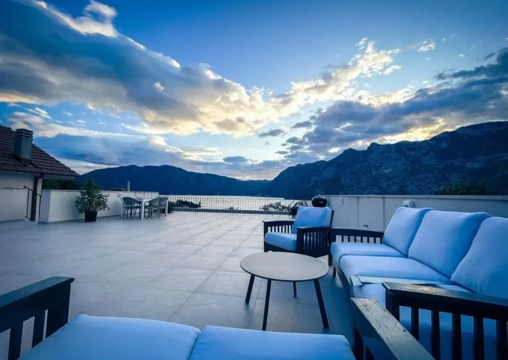 Prodaja, kuća, 140m², Risan, Kotor