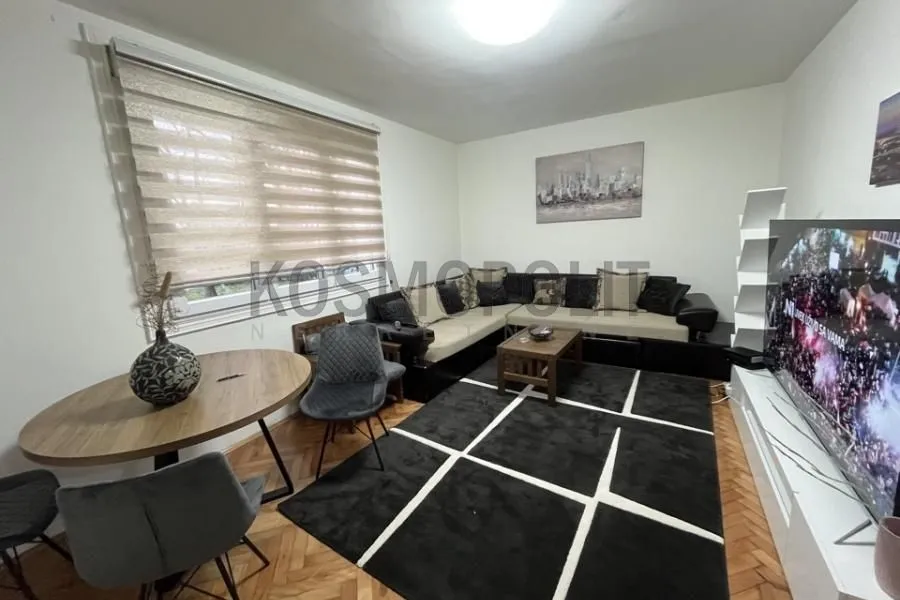 Sale, two bedroom apartment, 60m², Karaburma, Palilula Sve Podlokacije