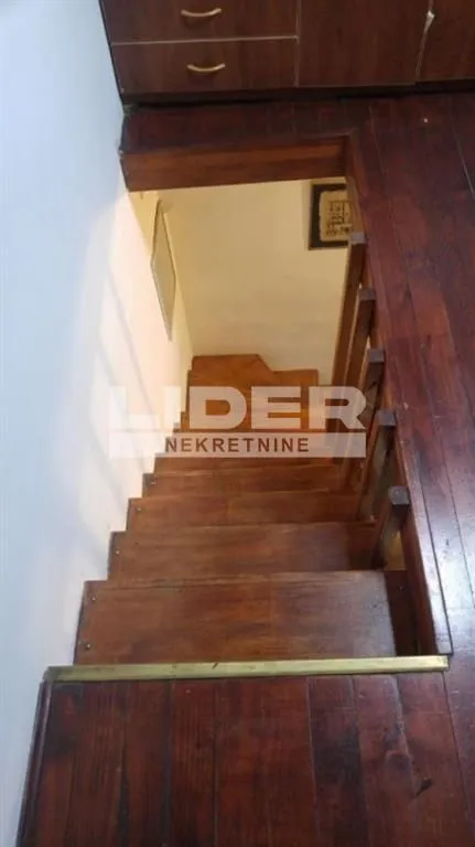 Prodaja, stan, 18m², Vračar Sve Podlokacije, Beograd