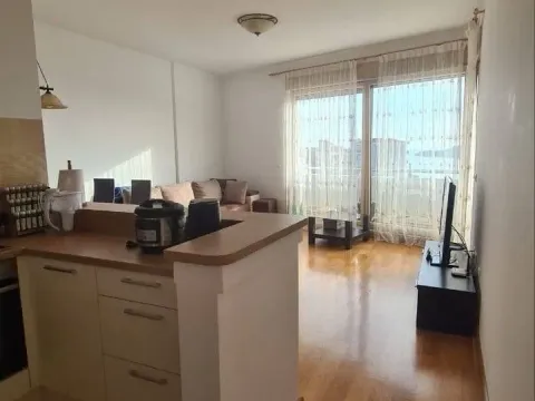 Sale, two bedroom apartment, 67m², Bečići, Budva - image 1