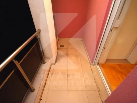 Izdavanje, dvosoban stan, 56m², Stari Aerodrom, Podgorica - image 14