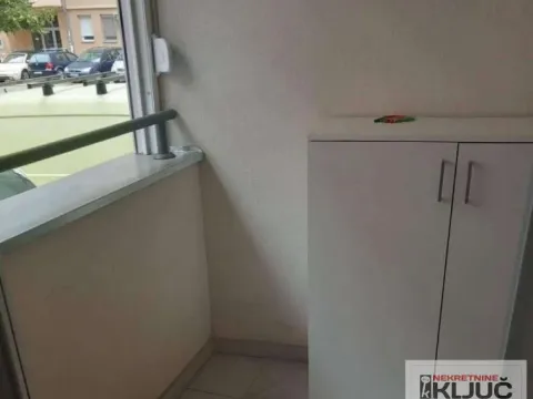 Izdavanje, jednosoban stan, 35m², Podbara, Novi Sad Sve Podlokacije - image 2