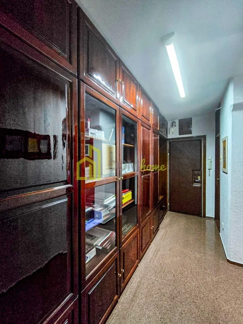 Rent, office space, 55m², Preko Morače, Podgorica