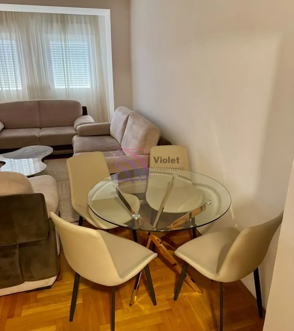 Rent, one bedroom apartment, 52m², City Kvart, Podgorica