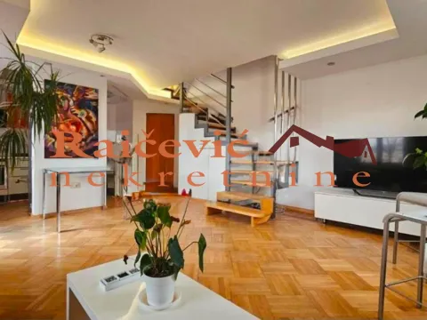 Prodaja, trosoban stan, 82m², Stari Grad, Beograd - image 1