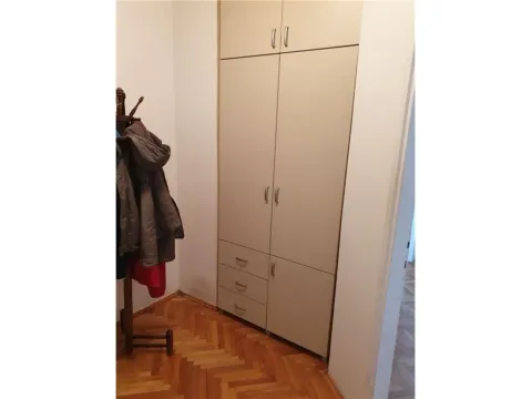 Izdavanje, dvosoban stan, 81m², Niš, Srbija - image 11