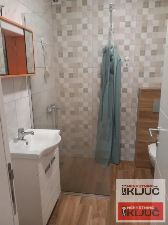 Izdavanje, dvosoban stan, 45m², Telep, Novi Sad Sve Podlokacije