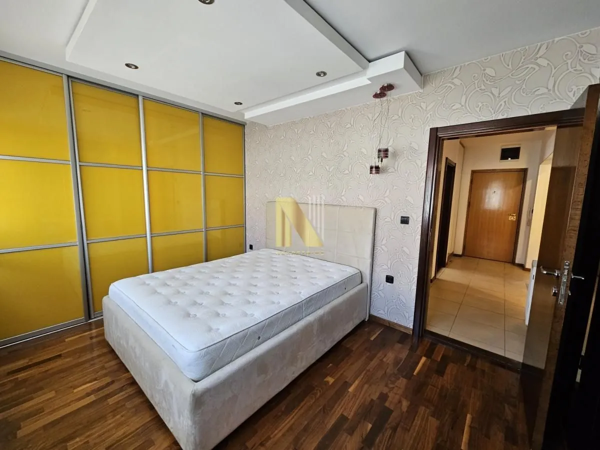 Izdavanje, trosoban stan, 78m², Sajmište, Novi Sad