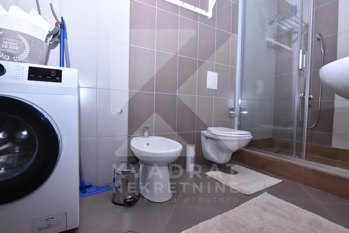 Rent, three bedroom apartment, 105m², Ljubović, Podgorica
