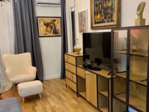 Izdavanje, jednosoban stan, 46m2, Zabjelo, Podgorica Izdavanje, jednosoban stan, 46m2, Zabjelo, Podgorica