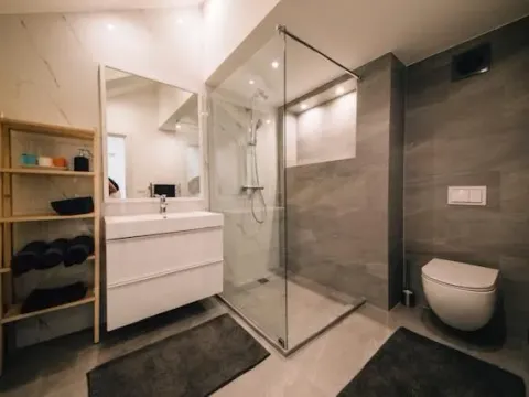 Prodaja, dvosoban stan, 93m², Centar, Tivat - image 6