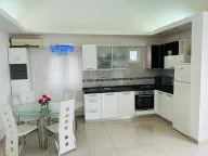 Izdavanje, dvosoban stan, 92m², Krašići, Tivat - image 2