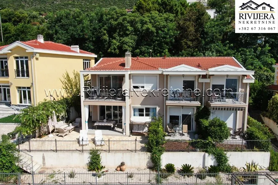 Prodaja, trosoban stan, 80m², Đenovići, Herceg Novi