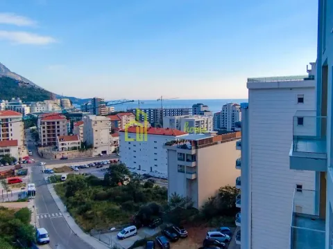 Sale, one bedroom apartment, 57m², Bečići, Budva - image 2