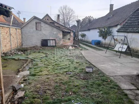 Prodaja, kuća, 57m², Novo Selo, Subotica - image 10