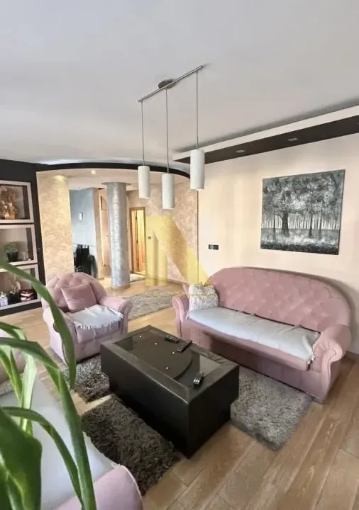 Rent, apartment, 126m², Adamovićevo Naselje, Novi Sad Sve Podlokacije