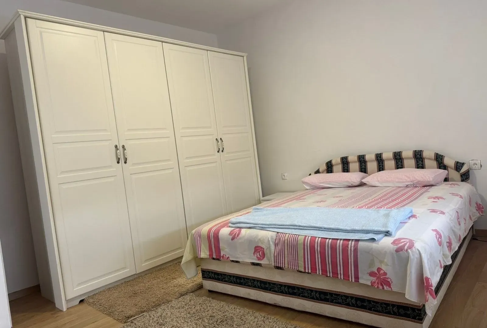 Izdavanje, dvosoban stan, 80m², Bjeliši, Bar