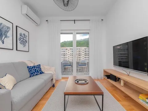 Prodaja, jednosoban stan, 44m², Budva, Crna Gora - image 2