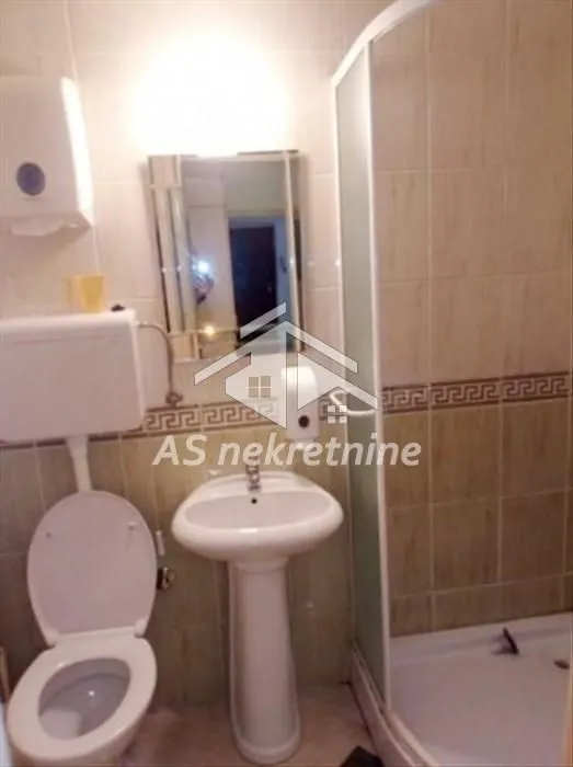 Rent, office space, 80m², Palilula Sve Podlokacije, Beograd