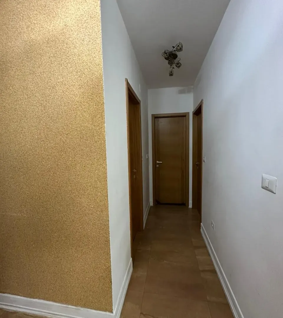Izdavanje, jednosoban stan, 60m², City Kvart, Podgorica