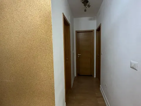 Izdavanje, jednosoban stan, 60m², City Kvart, Podgorica - image 3