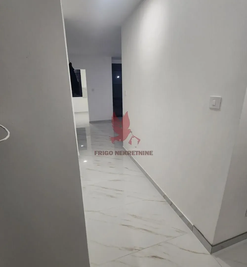 Prodaja, trosoban stan, 57m², Mladenovac, Beograd