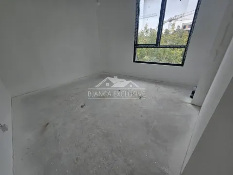 Sale, office space, 84m², Voždovac Sve Podlokacije, Beograd - image 4