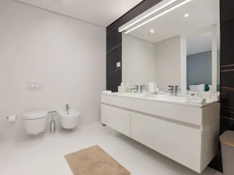 Sale, three bedroom apartment, 214m², Budva, Crna Gora - image 13