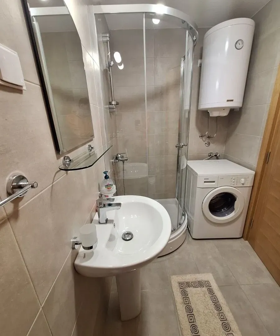Rent, one bedroom apartment, 45m², Stari Aerodrom, Podgorica