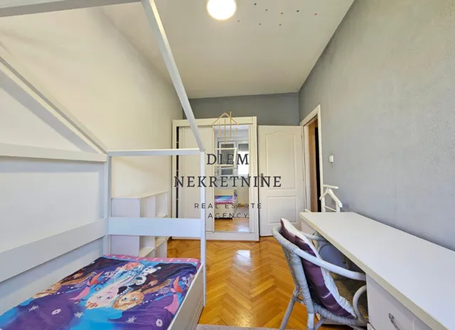 Rent, two bedroom apartment, 60m², Centar, Bar