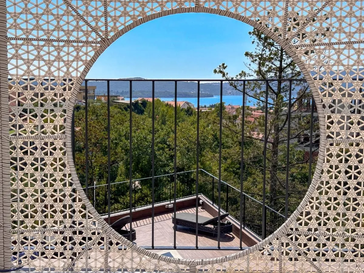 Prodaja, dvosoban stan, 66m², Tivat, Crna Gora