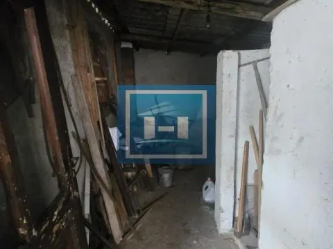 Prodaja, kuća, 180m², Vranje, Srbija - image 12