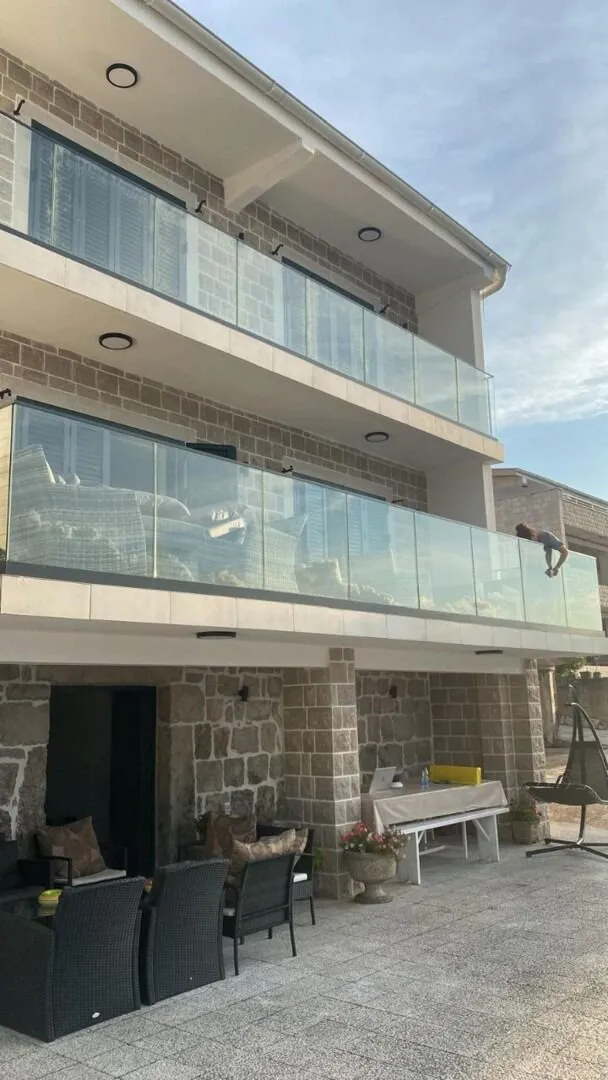 Rent, house, 200m², Luštica, Tivat