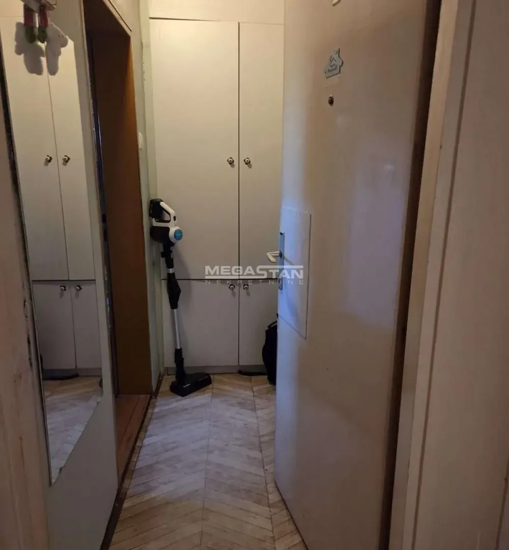Prodaja, jednosoban stan, 35m², Novi Beograd Sve Podlokacije, Beograd