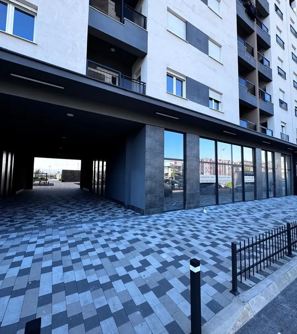 Rent, office space, 158m², Stari Aerodrom, Podgorica