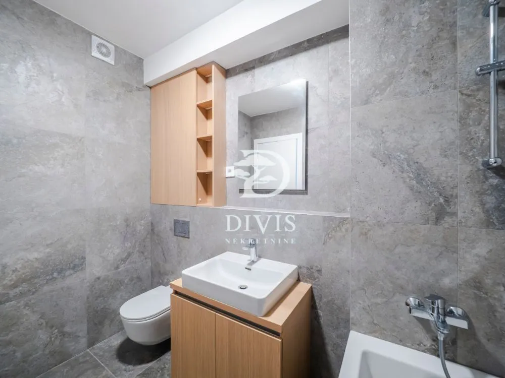 Sale, four bedroom apartment, 83m², Novi Beograd Sve Podlokacije, Beograd