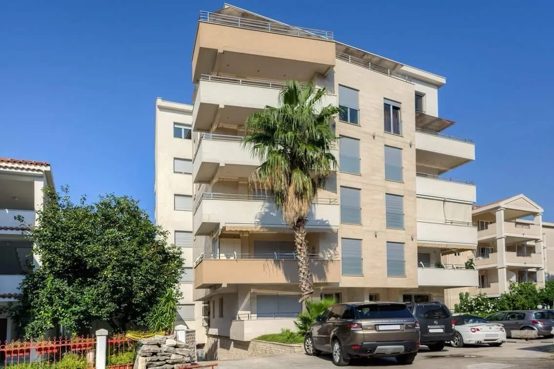 Sale, one bedroom apartment, 61m², Centar, Budva