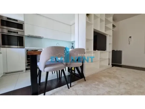 Izdavanje, trosoban stan, 71m², Novi Beograd Blok 67, Novi Beograd Sve Podlokacije - image 3