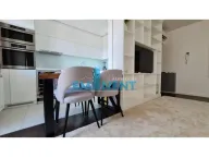 Izdavanje, trosoban stan, 71m², Novi Beograd Blok 67, Novi Beograd Sve Podlokacije - image 3