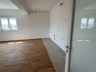 Prodaja, trosoban stan, 106m², Stari Aerodrom, Podgorica - image 7