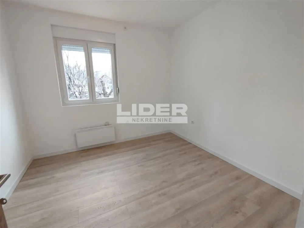 Sale, three bedroom apartment, 67m², Slavujev Venac, Zvezdara Sve Podlokacije