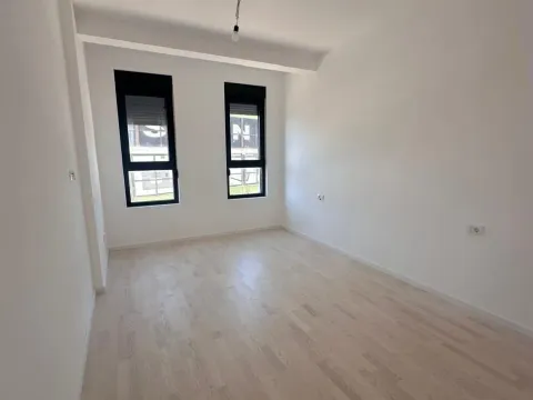 Sale, one bedroom apartment, 47m², Centar, Bar - image 7