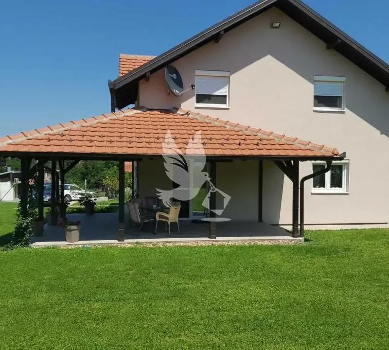 Prodaja, kuća, 220m², Sopot, Beograd