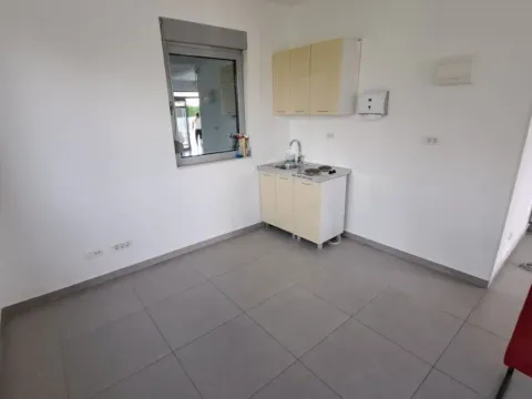 Rent, office space, 80m², Zabjelo, Podgorica - image 6