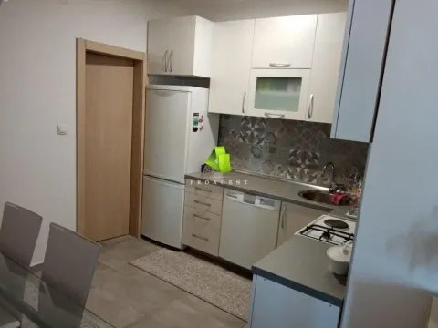 Sale, three bedroom apartment, 72m², Medijana, Niš - image 7