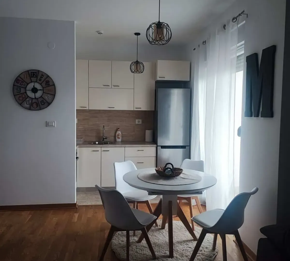 Izdavanje, jednosoban stan, 55m², Zagorič, Podgorica